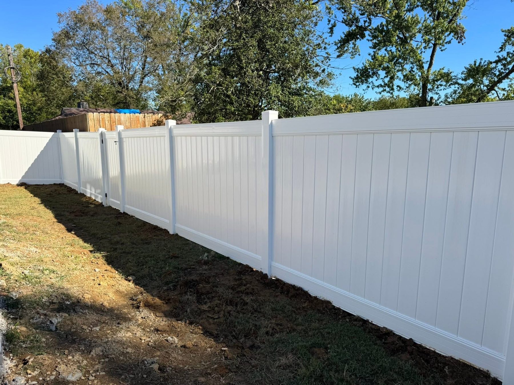 Vinyl privacy fence — S&S Fencing project 3