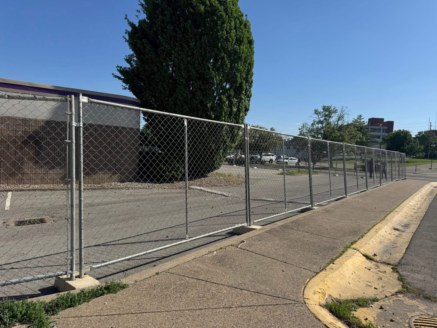 Temporary fence rental and install — Kentucky job site — S&S Fencing project 8